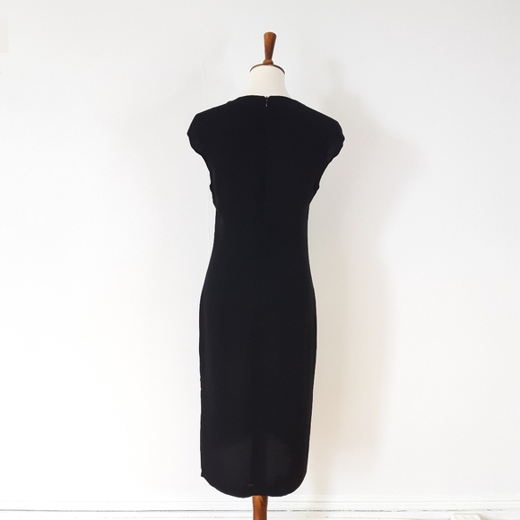 MaxMara | Silk Blend Slim Sheath Dress in Black - Picture 4 of 8